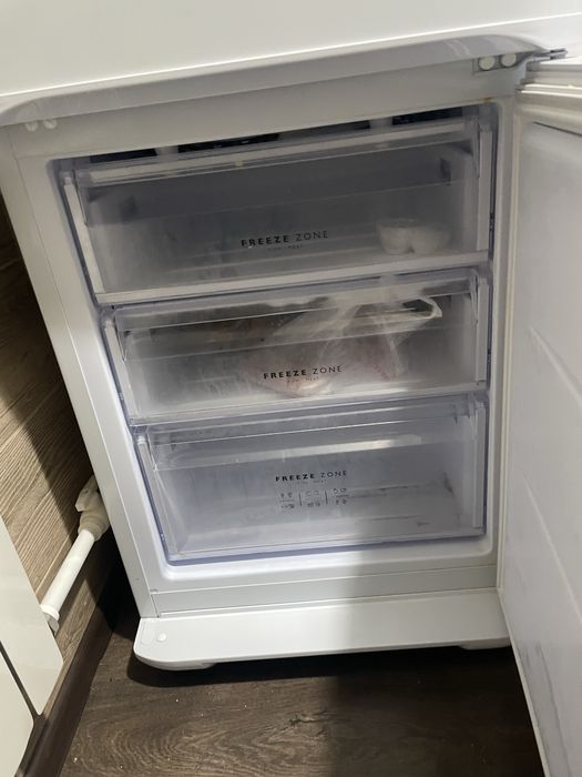 Холодильник Бирюса