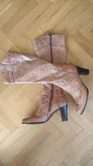 Дамски ботуши от естествена кожа-размер 39