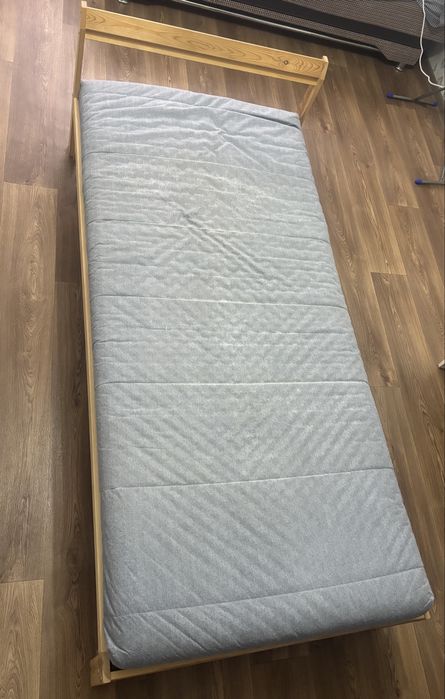 Кровать детская ( подростковая). Ikea