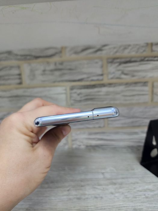 Samsing S21+5G IMEI o'tgan