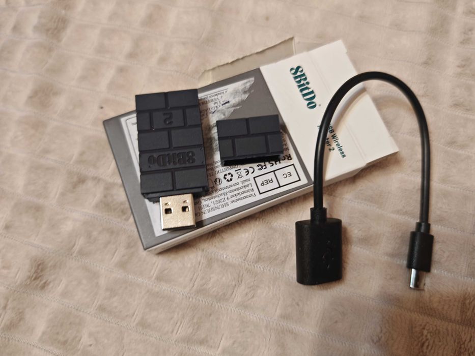 8BitDo USB Wireless Adapter 2 Bluetooth за PS5 PS4 Xbox Switch нов