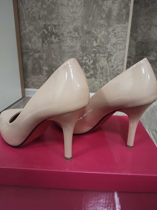 Обувь женская р 36