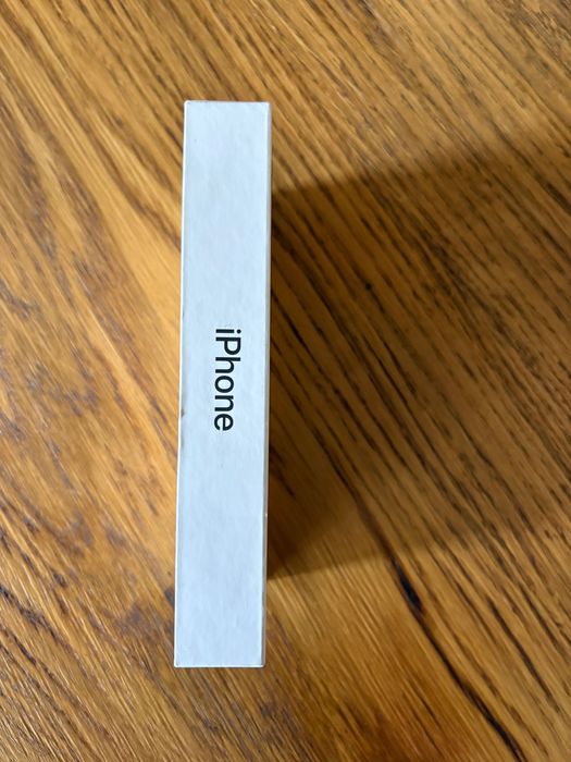 iPhone 16e 128GB