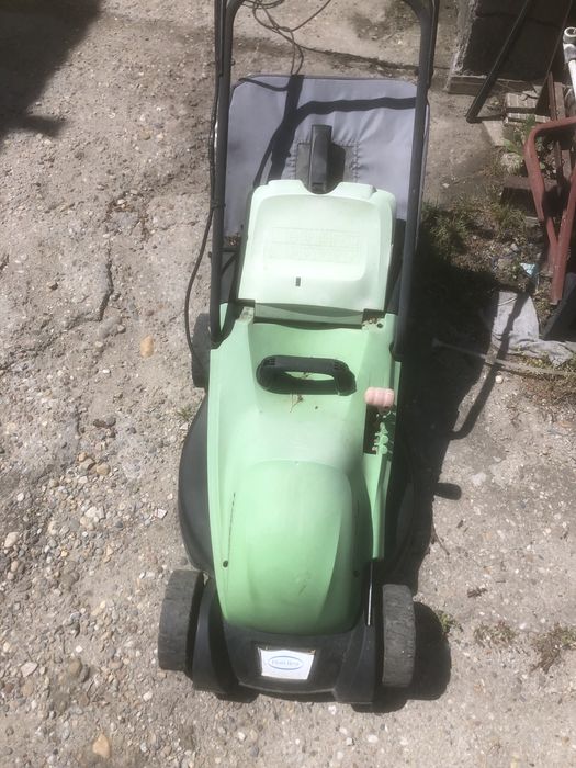 Masina tuns iarba 1700w 44cm in stare buna de functionare