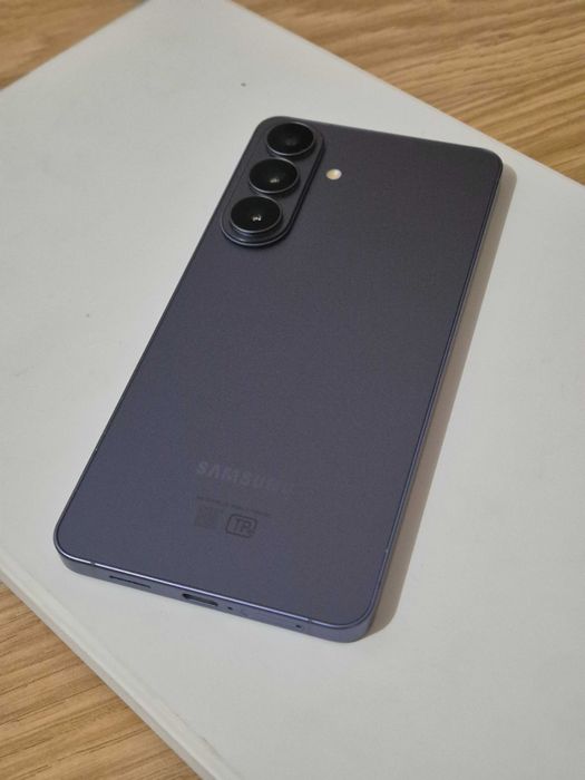 Продам Samsung S26+ Plus 256 gb
