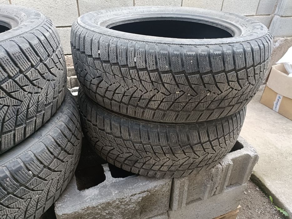 Продам зимные шины
