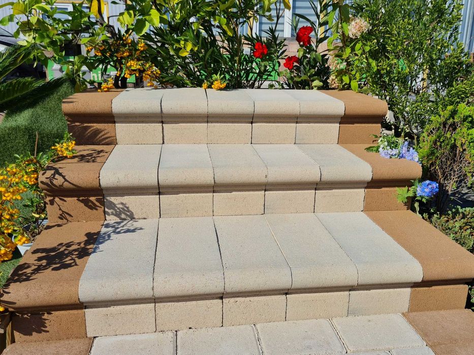 Trepte din beton pentru grădină diferite culori