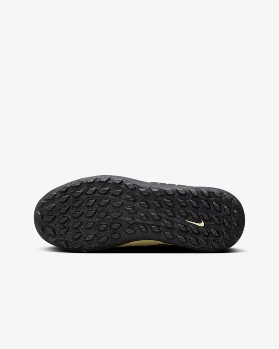 Оригинални стоножки на Nike Jr. Mercurial Superfly 9 Club! 33.50 номер