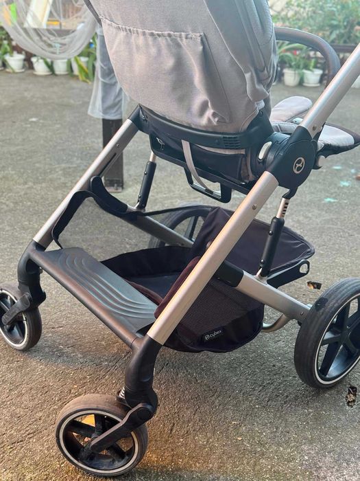 Cybex balios S Lux Бебешка количка