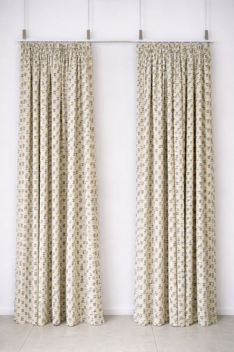 Готовый комплект штор