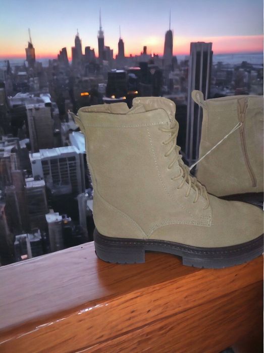 Новые замшевые ботинки ZARA, 35-36