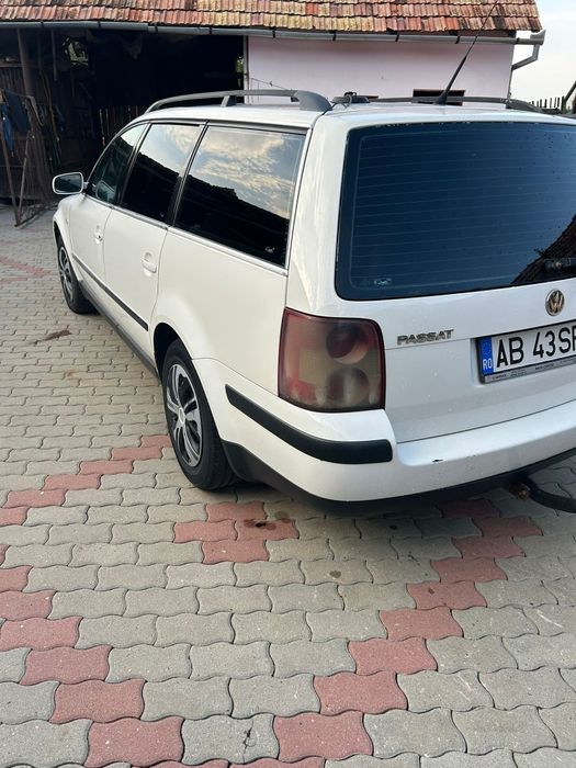 Vând Passat b5.5