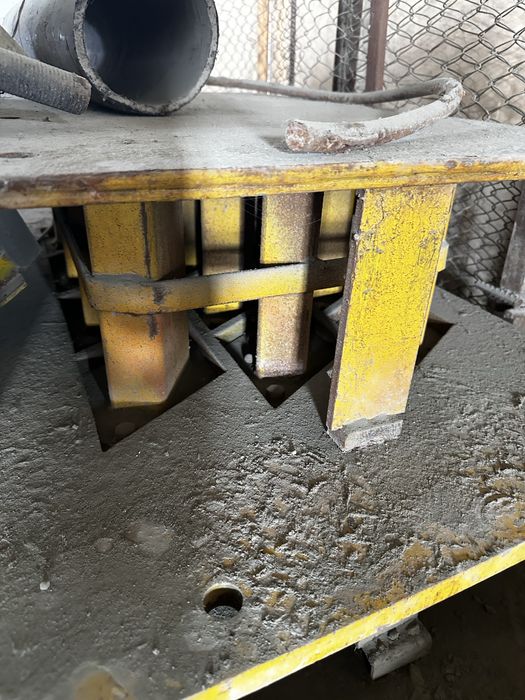 bruschatka qoliplari