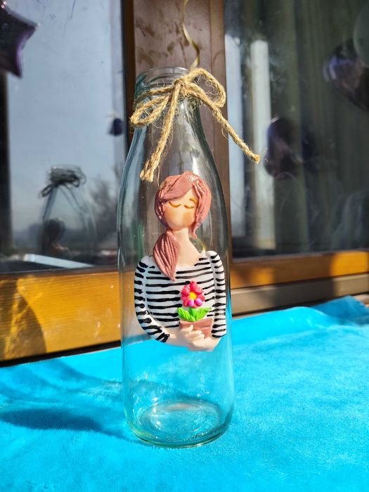 French style Cute doll Vase