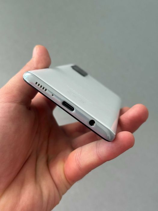 samsung a41 =piese display original bun ! placa defecta