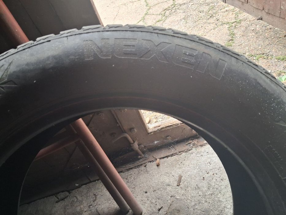 Продам зимние шины
