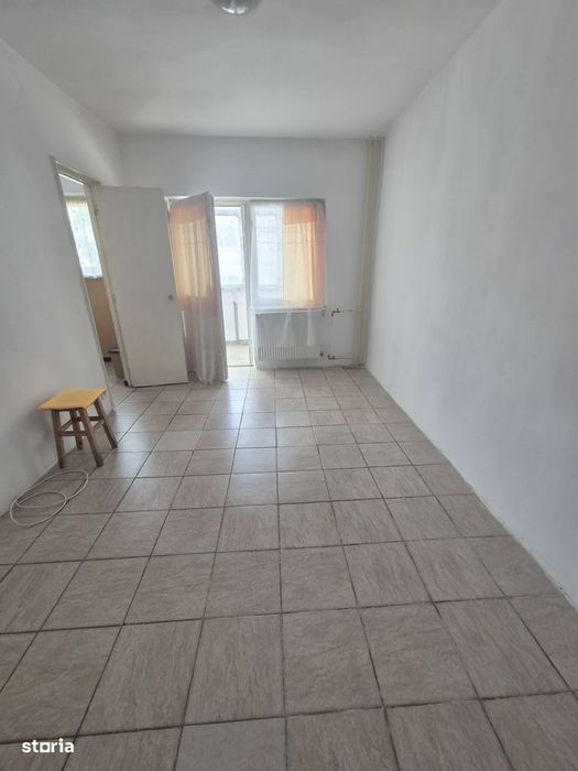 Garsoniera Zamca de inchiriat