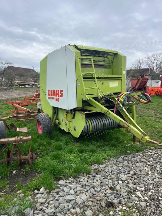 Claas Rollant 66