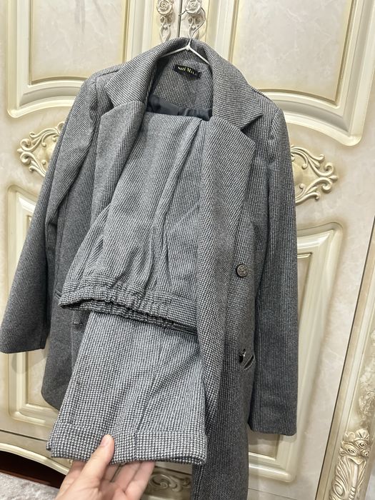 Kastyum shim sotiladi xolatlari zor