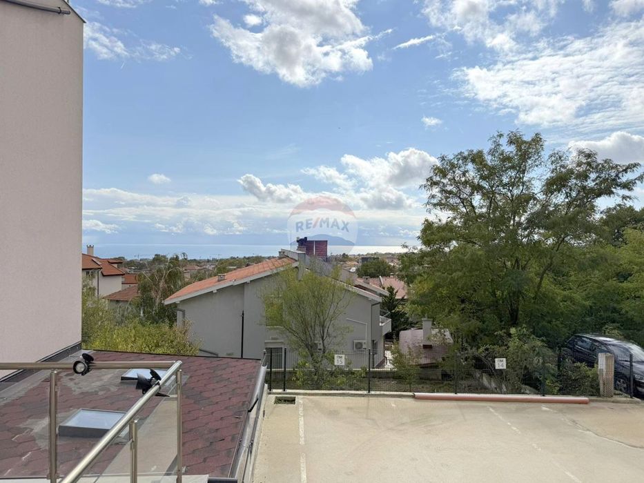 Тристаен апартамент, кв. Виница, гр. Варна Д.К 4187