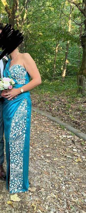 Rochii elegante lungi