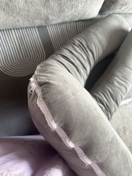 Продам подушку для беременных