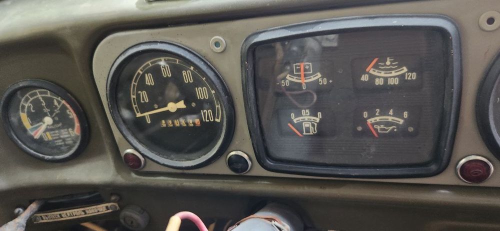 Moshina radnoy xolatda