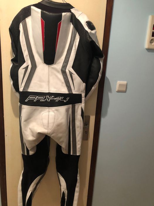 Цял мъжки кожен мото екип 52 размер