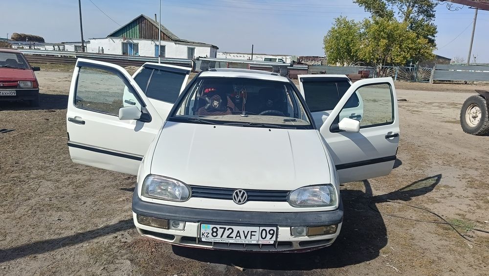 Гольф 3 сатылады