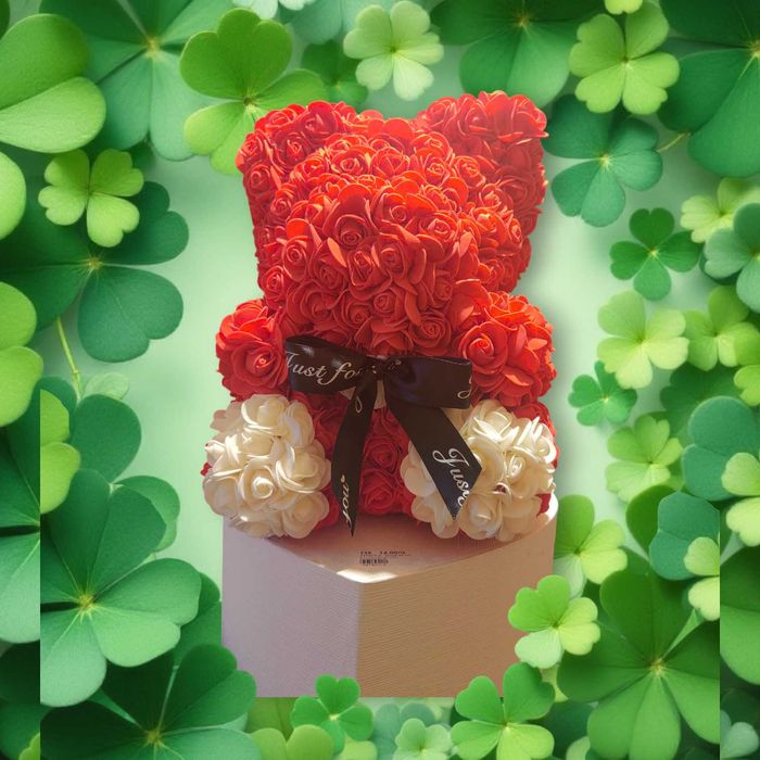 Мечета и Зайче  от Вечни Рози!