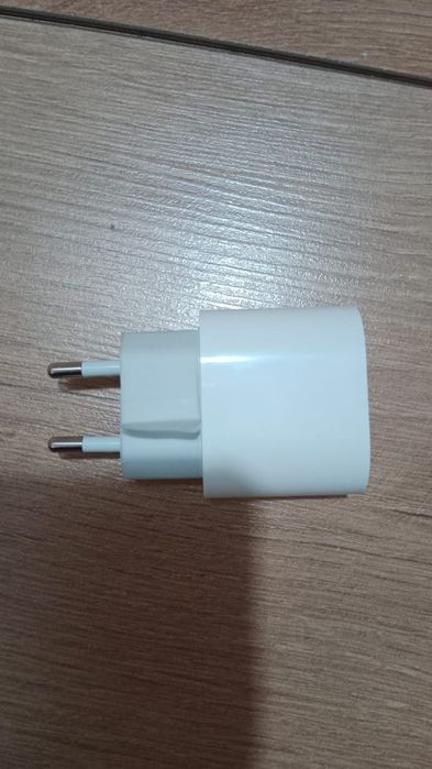 Зарядка от Айфона