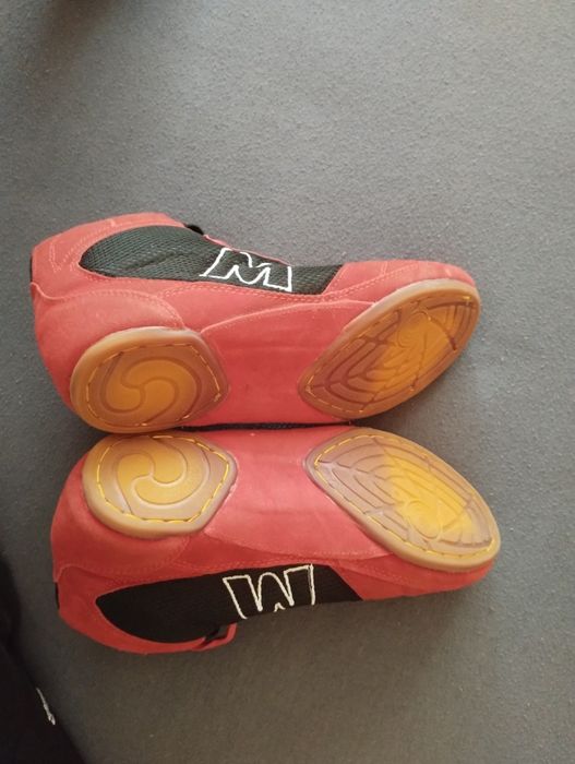 Борцивки Maxima червени