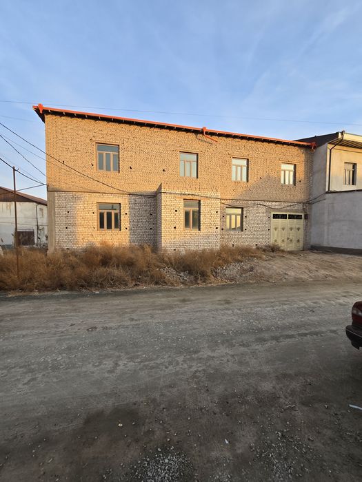 Урганч Телесентр йонда 324 кв/м курилиши тугалланмаган ховли жой