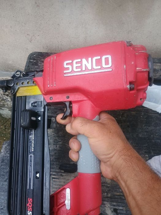 Senco пневматичен такер