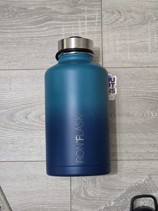 Sticlă Iron Flask Sports Water Bottle 64 oz – 1,9L, inox, termos – Albastră