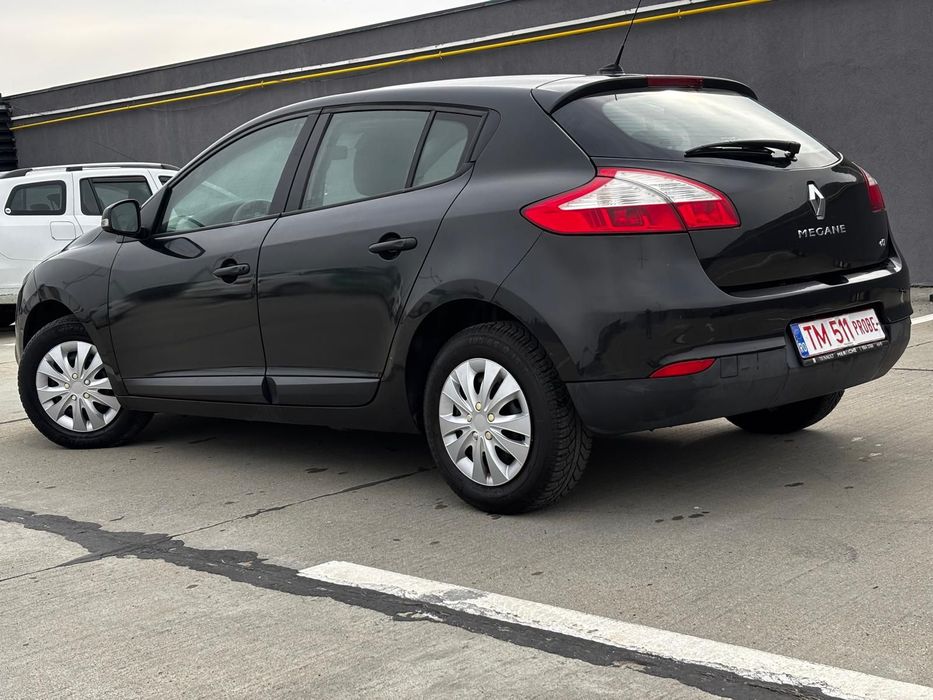 Renault Megane Renault Megane 2011,euro 5,motor 1.5 Diesel,Navigatie Tomtom 3D
