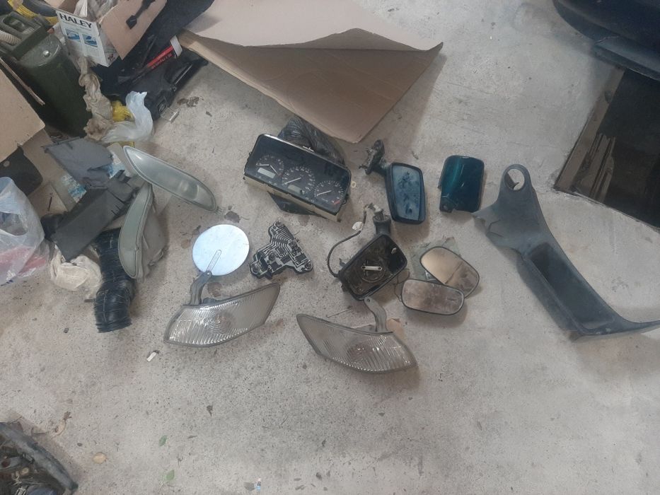 Запчасть тоёта карина