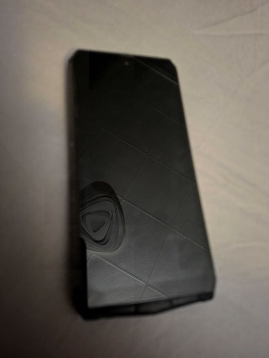 Telefon android 11000 mAh