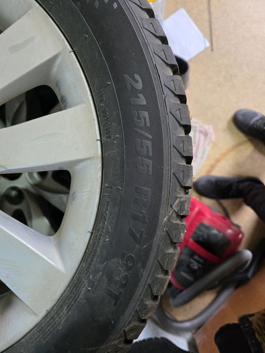 Диски с шинамы зимние