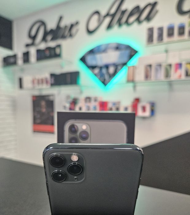 Iphone 11 Pro Max / Green / 256 GB / DeluxGSM