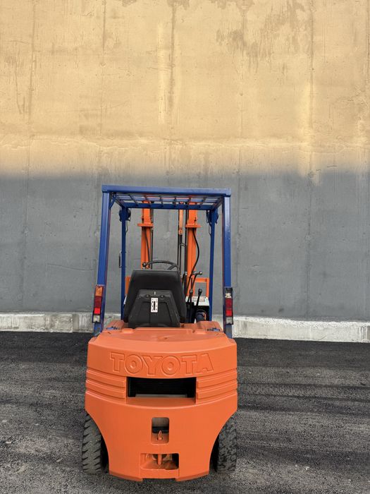 Вилочный Погрузчик Тойота Toyota 5fg