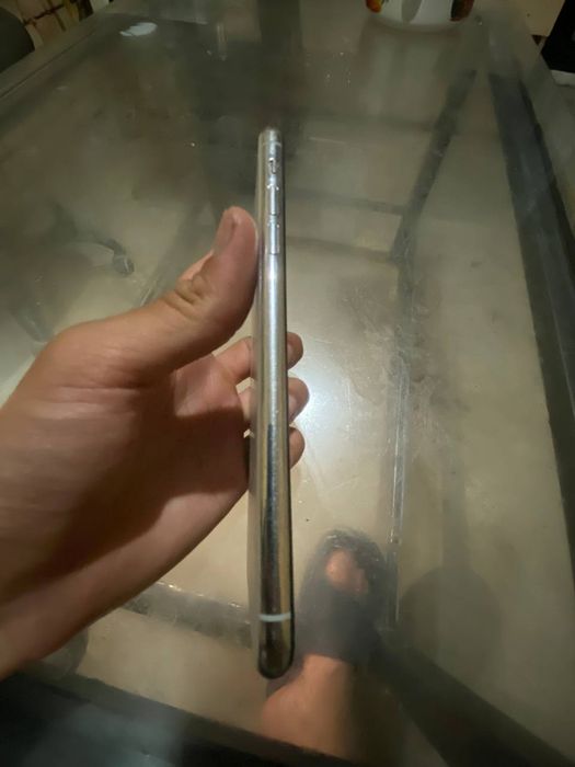Iphone 11 pro max akk:83%