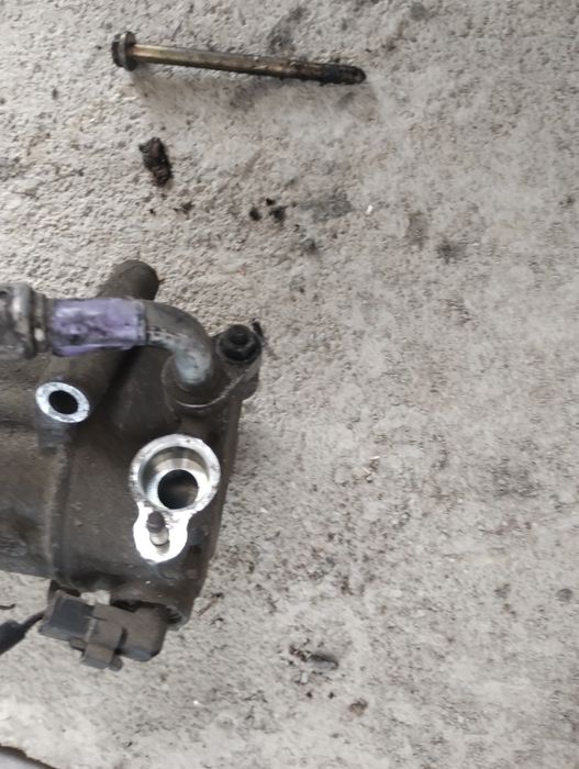 Compresor ac clima Citroen C4 1.6 hdi