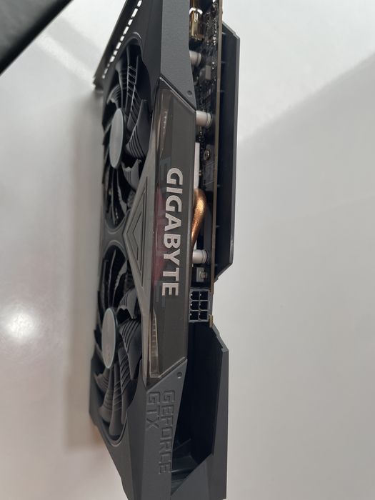 Видеокарта Gigabyte GTX1650 - 4Gb