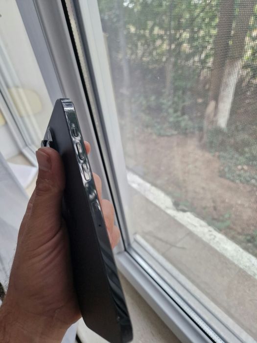 Iphone 14 pro max liber de retea