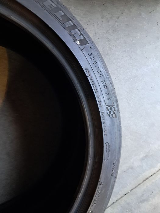 Anvelope second vara 325 35 ZR23 Michelin