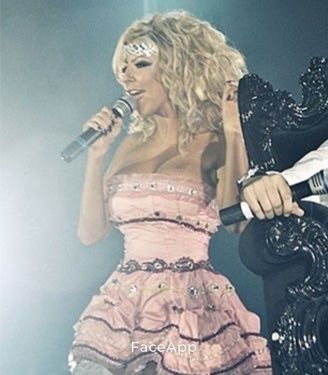 Рокля с камъчета