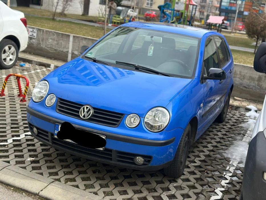 Volskwagen  polo