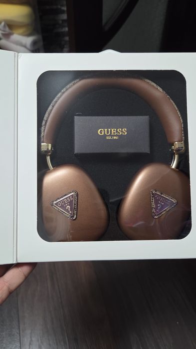 Castu GUESS fără fir Bluetooth