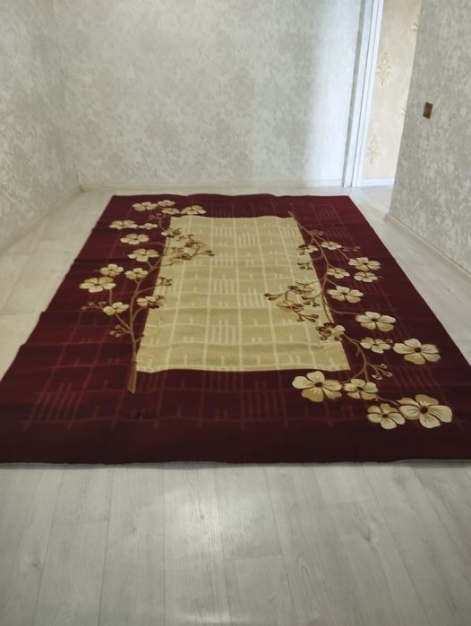 Продам теплый ковер